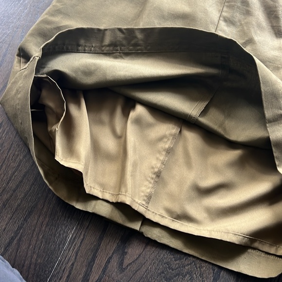 Ann Taylor Linen Mini Skirt Moss Green Size 4 Belted Waist Hidden Buttons Front - Picture 3 of 6